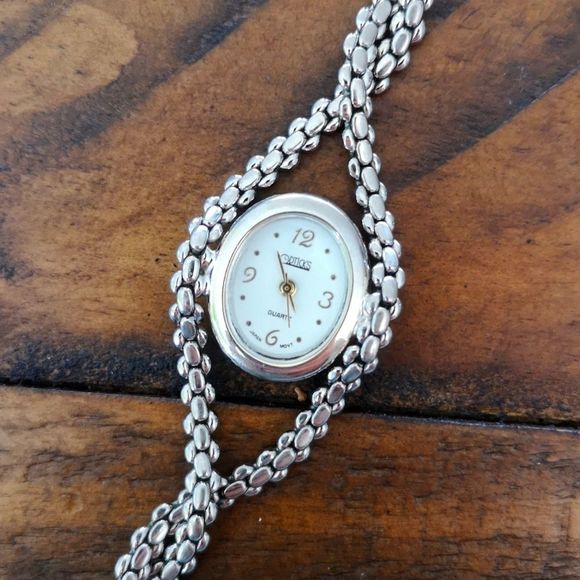 Vintage Watch - Picture 2 of 3